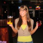 En el bar, haciendo una cervecita